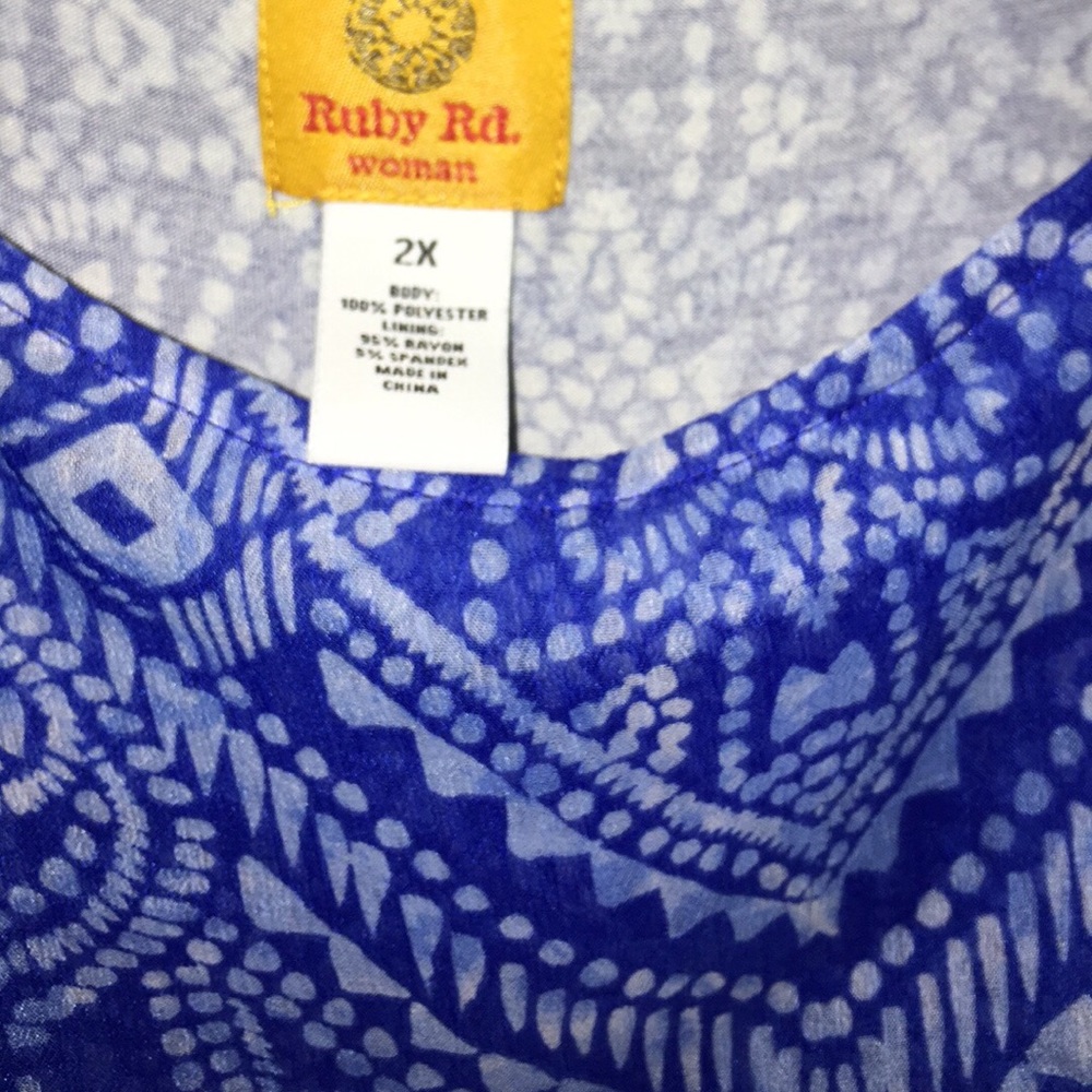 Woman’s shirt 2x
